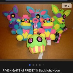 NWT Set of 6-FIVE NIGHTS AT FREDDYS Blacklight Neon FUNKO Plush FNAF BlackLight